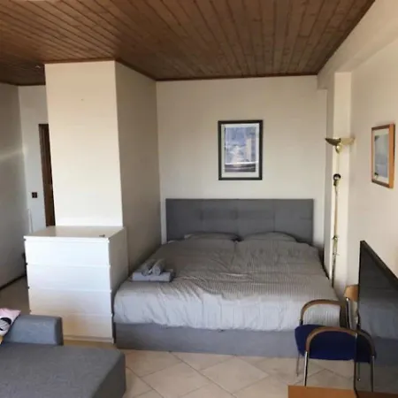 Super Place Multiapart Apartment